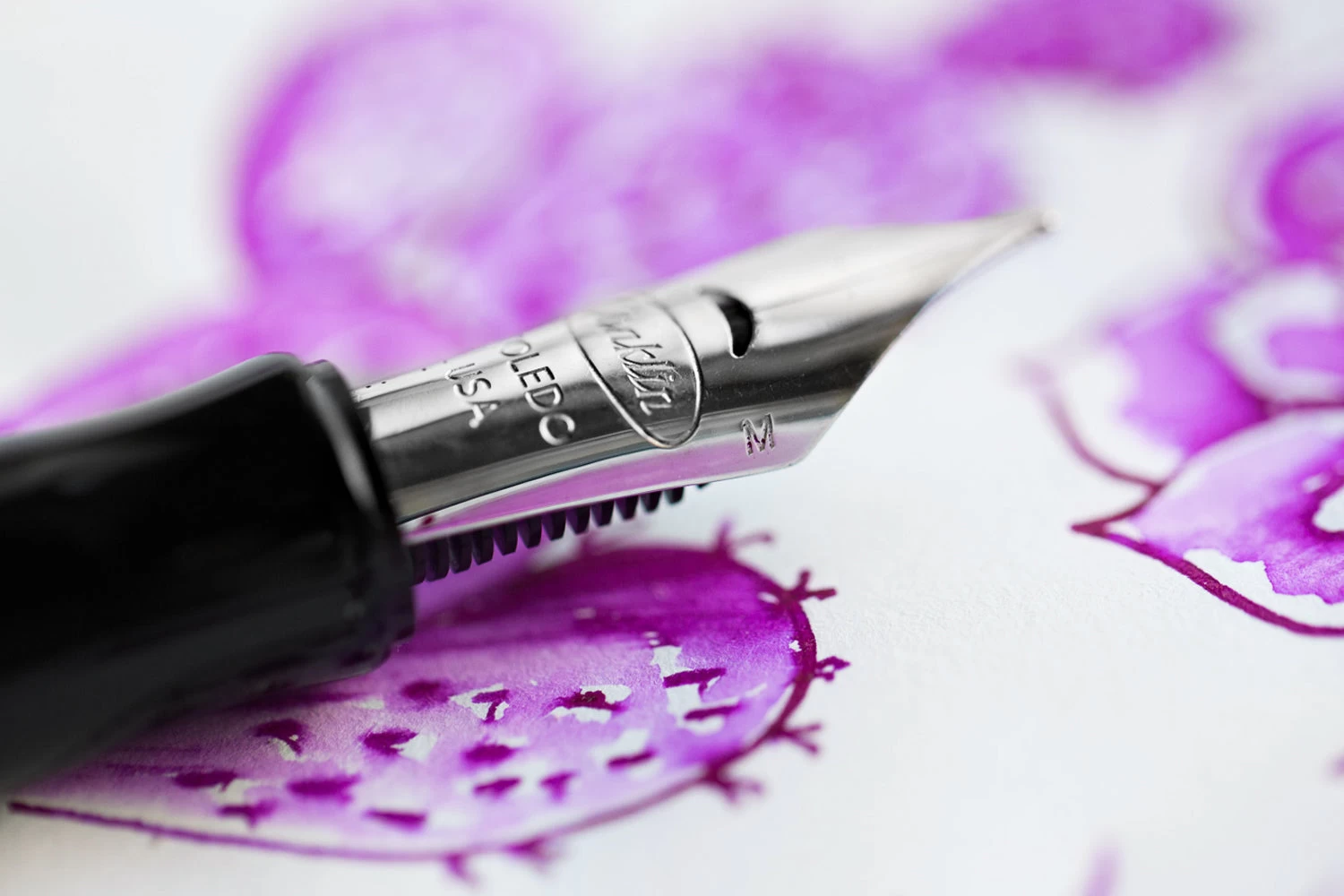 Conklin Duragraph Fountain Pen - Forest Green 11 Conklin Duragraph Fountain Pen - Forest Green - Image 9