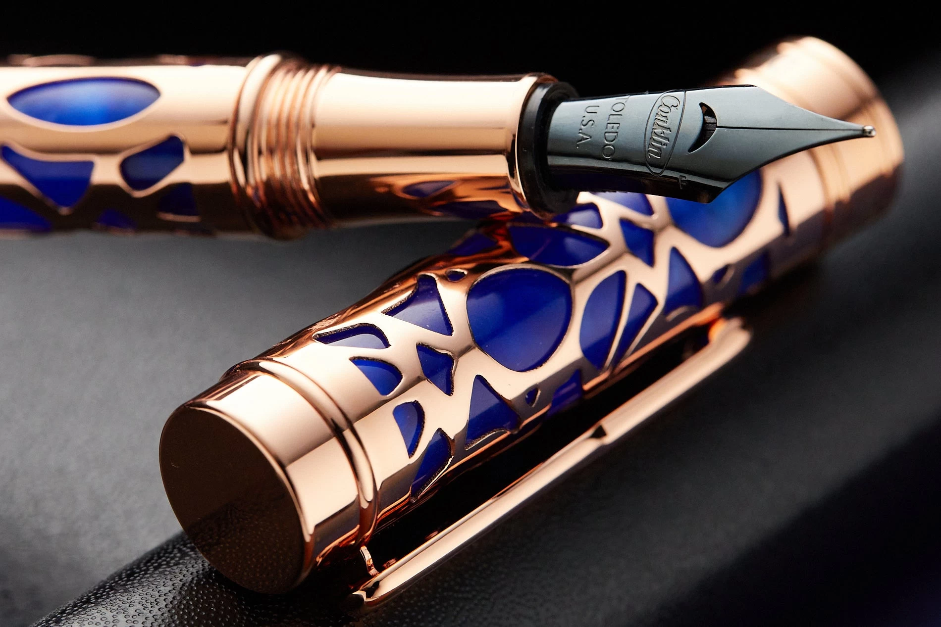 Conklin Endura Deco Crest Fountain Pen - Blue 13 Conklin Endura Deco Crest Fountain Pen - Blue - Image 11