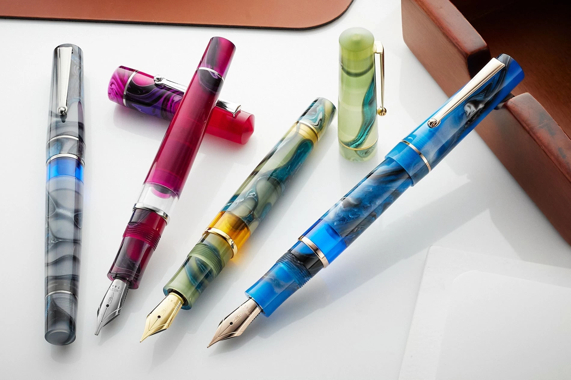 Delta Duna Fountain Pen - Oasis Blue 14 Delta Duna Fountain Pen - Oasis Blue - Image 12