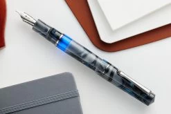 Delta Duna Fountain Pen - Reflex Grey -Office Tools Delta Duna Reflex 2