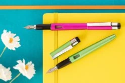 Diplomat Magnum Fountain Pen - Lime Green 30 Diplomat Magnum Fountain Pen - Lime Green -Office Tools Diplomat Magnum LimeGreen HotPink Group 8 7ebff258 bd18 427f 888e 3b5d280124d7
