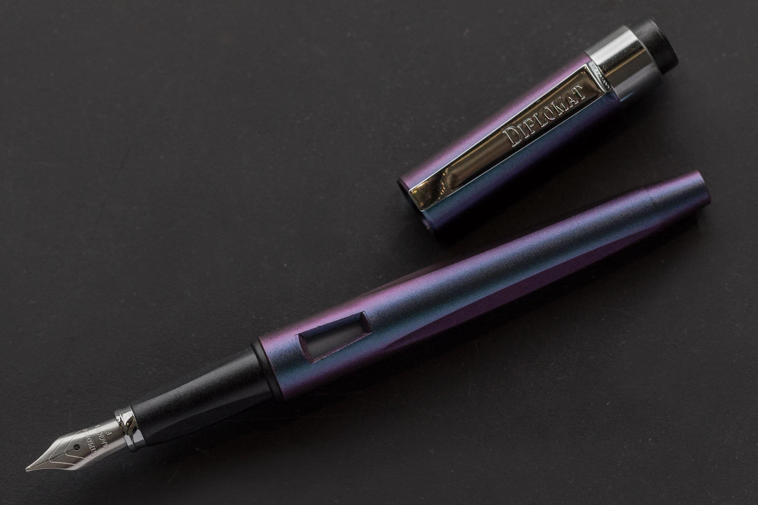 Diplomat Magnum Fountain Pen - Prismatic Purple 8 Diplomat Magnum Fountain Pen - Prismatic Purple - Image 6