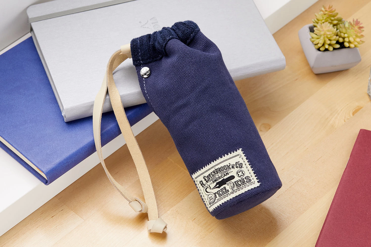 Esterbrook 2GO Pen Cup - Navy 7 Esterbrook 2GO Pen Cup - Navy - Image 5