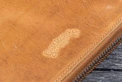 Galen Leather Zippered A5 Notebook Folio - Crazy Horse Honey Ochre -Office Tools GalenLeather A5NotebookFolio CrazyHorse HoneyOchre stock 7