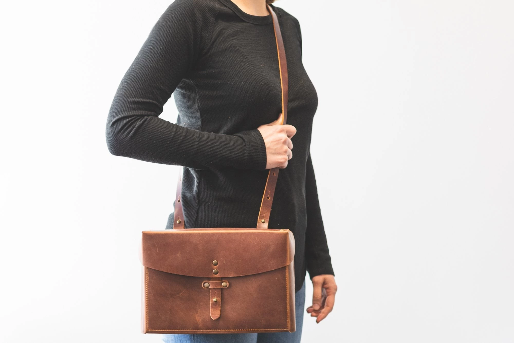 Galen Leather Writer's Medic Bag - Crazy Horse Tan 22 Galen Leather Writer's Medic Bag - Crazy Horse Tan - Image 20