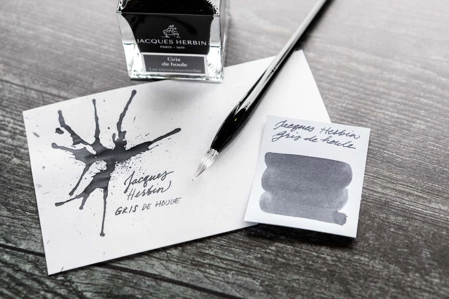 Jacques Herbin Gris De Houle - 50ml Bottled Ink 5 Jacques Herbin Gris De Houle - 50ml Bottled Ink - Image 3