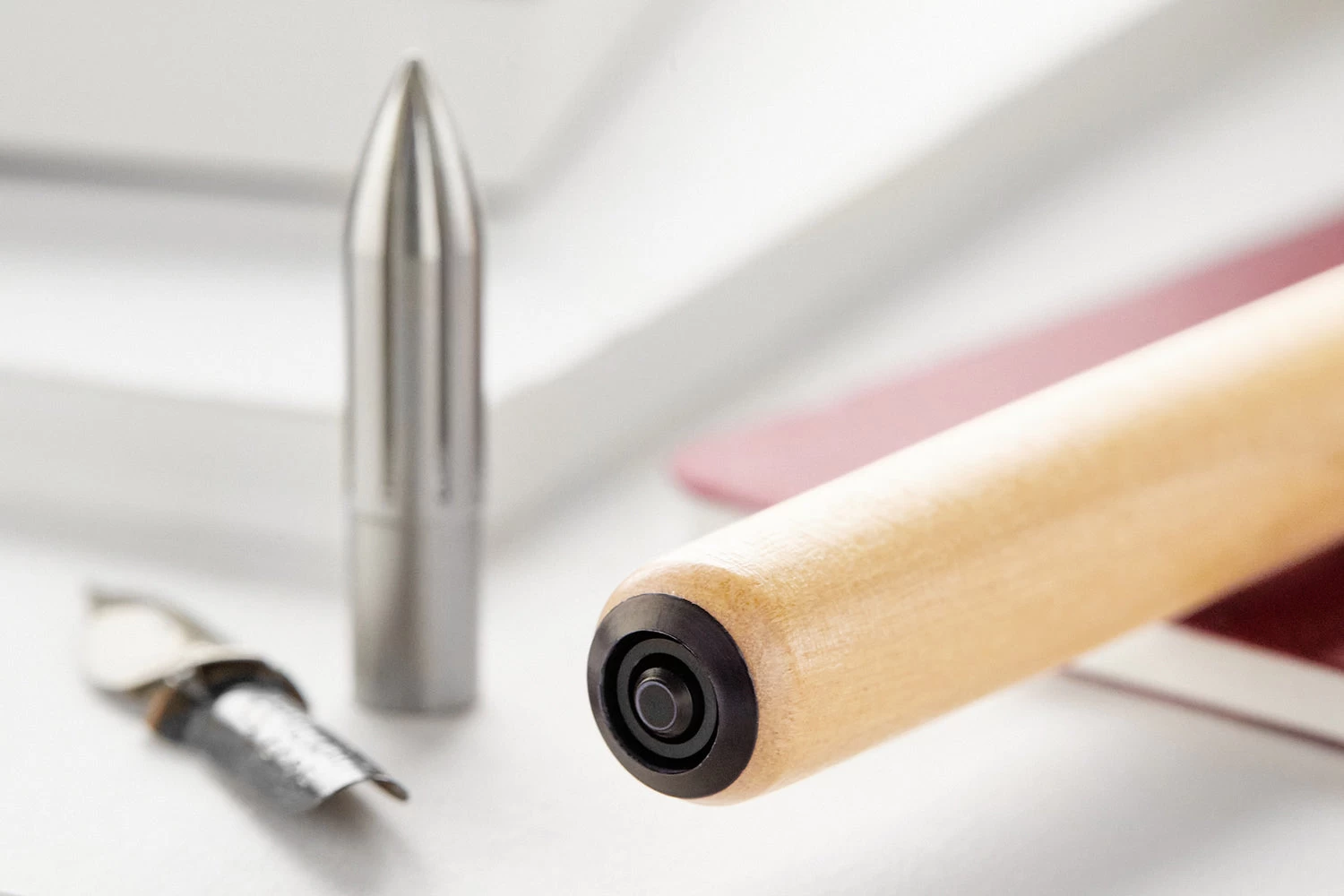 Kakimori White Sakura Wood Nib Holder 6 Kakimori White Sakura Wood Nib Holder - Image 4