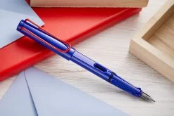 LAMY Safari Fountain Pen - Blue/red (limited Production) -Office Tools LAMY Safari BlueRed 2