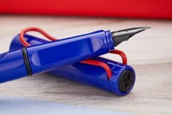 LAMY Safari Fountain Pen - Blue/red (limited Production) -Office Tools LAMY Safari BlueRed 4