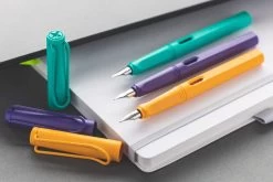 LAMY Safari Fountain Pen - Mango (special Edition) -Office Tools Lamy Safari Candy group SE2020 2