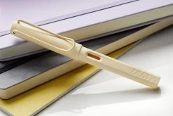 LAMY Safari Fountain Pen - Cream (special Edition) -Office Tools Lamy Safari SE Cream 1