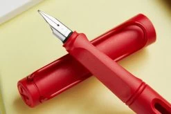 LAMY Safari Fountain Pen - Strawberry (special Edition) -Office Tools Lamy Safari SE Strawberry 4