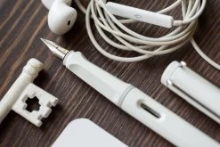 LAMY Safari Fountain Pen - White -Office Tools Lamy Safari White NW 12