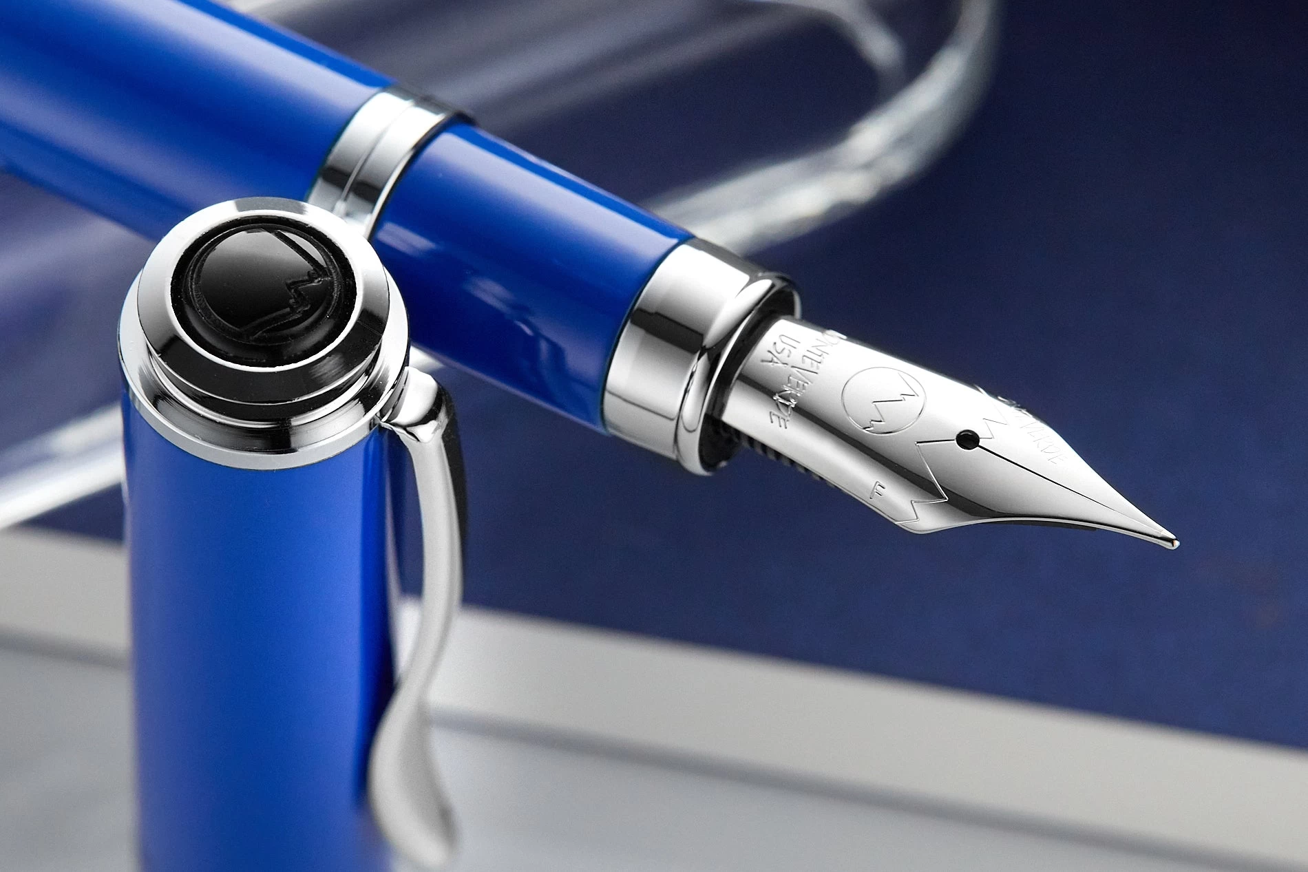 Monteverde Innova Fountain Pen And Ink Set - Blue Skies (Special Edition) 12 Monteverde Innova Fountain Pen And Ink Set - Blue Skies (Special Edition) - Image 10