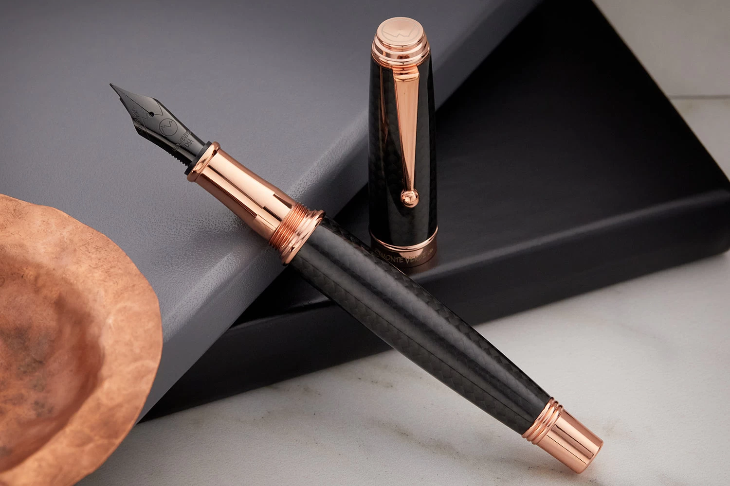 Monteverde Invincia Deluxe Fountain Pen - Rose Gold 9 Monteverde Invincia Deluxe Fountain Pen - Rose Gold - Image 7