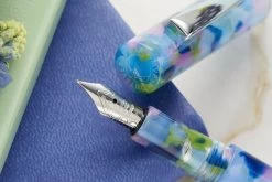 Monteverde MVP Fountain Pen - Blue Squares -Office Tools Monteverde MVP BlueSquares 4