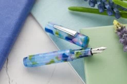 Monteverde MVP Fountain Pen - Blue Squares -Office Tools Monteverde MVP BlueSquares 5