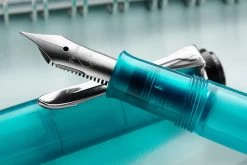 Pelikan M205 Fountain Pen - Apatite (Special Edition) -Office Tools Pelikan M205 Apatite 5