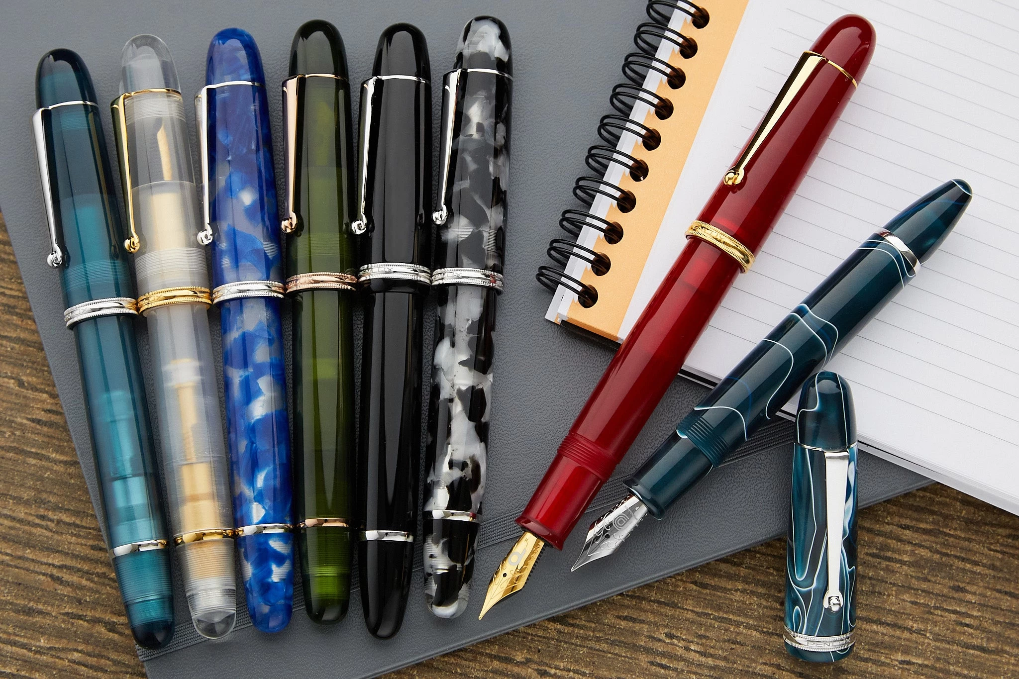 Penlux Masterpiece Grande Fountain Pen - Koi Blue & White 14 Penlux Masterpiece Grande Fountain Pen - Koi Blue & White - Image 12