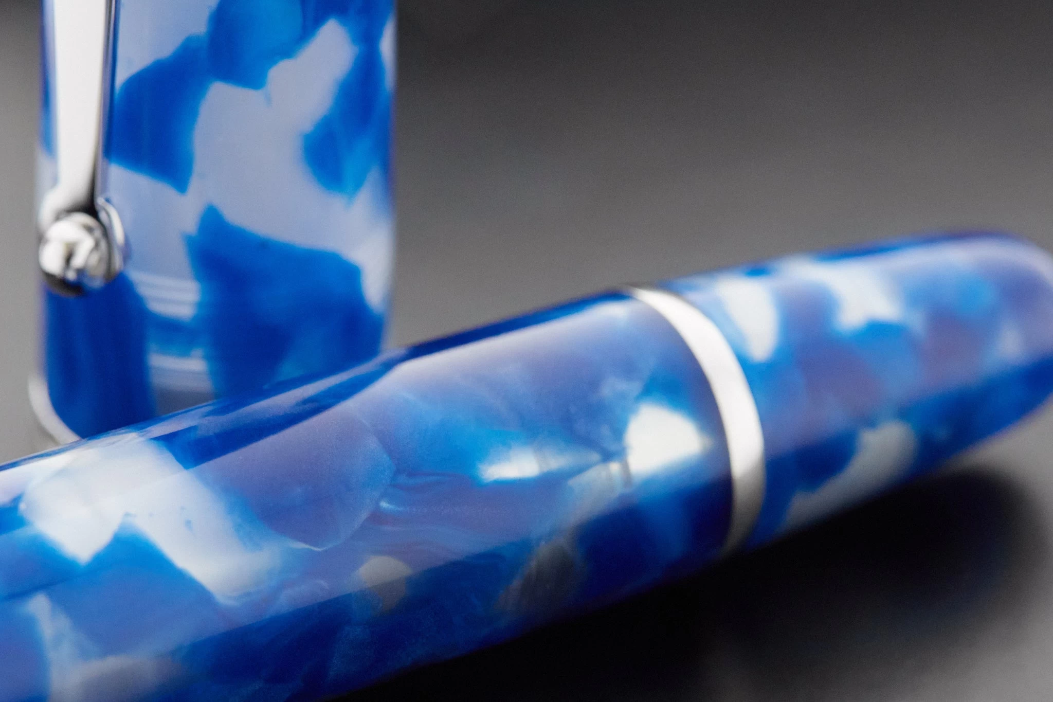 Penlux Masterpiece Grande Fountain Pen - Koi Blue & White 12 Penlux Masterpiece Grande Fountain Pen - Koi Blue & White - Image 10