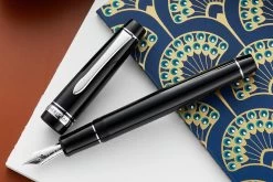 Pilot Custom Heritage 912 Fountain Pen - Black -Office Tools Pilot CustomHeritage 912 Black 3
