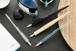 Pilot Iro-Utsushi Dip Pen - Brown Wooden -Office Tools Pilot Iro Utsushi DipPen BlackWooden BlueResin BrownWooden ClearResin group 1 84a532b5 c2b1 4b24 b917 c8ab0364b9ef