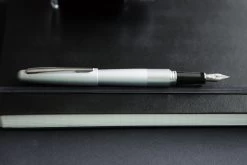 Pilot Metropolitan Fountain Pen - Silver Plain -Office Tools Pilot Metropolitan Silver Plain NW 9