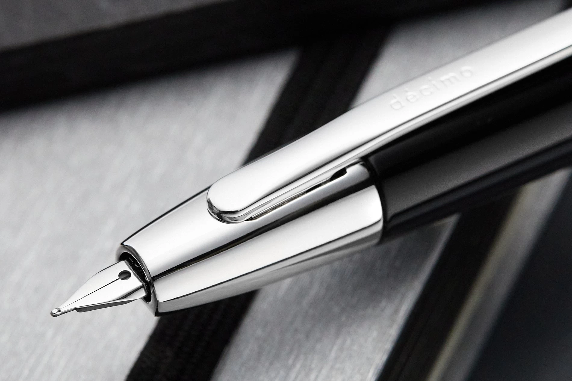 Pilot Vanishing Point Decimo Fountain Pen - Black 10 Pilot Vanishing Point Decimo Fountain Pen - Black - Image 8