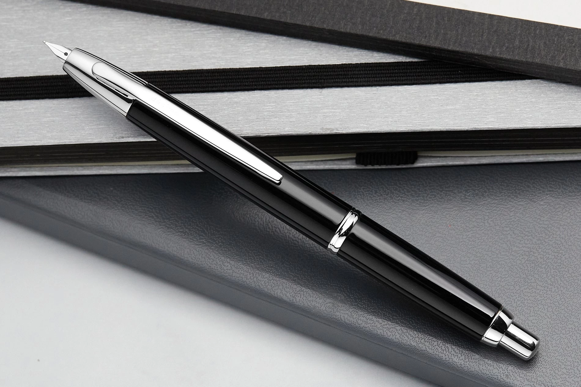 Pilot Vanishing Point Decimo Fountain Pen - Black 11 Pilot Vanishing Point Decimo Fountain Pen - Black - Image 9