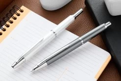 Pilot Vanishing Point Decimo Fountain Pen - White -Office Tools Pilot Vanishing Point Decimo DarkGrey White group 2 f63671b5 4e40 4a7f ba5e 866f8e8201e3