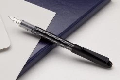 Pilot Varsity Fountain Pen - Black, Medium -Office Tools Pilot Varsity Black 2