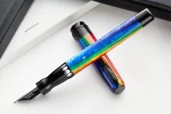 Pineider Arco Fountain Pen - Stilo Rainbow (Limited Edition) -Office Tools Pineider Arco StiloRainbow LE 3