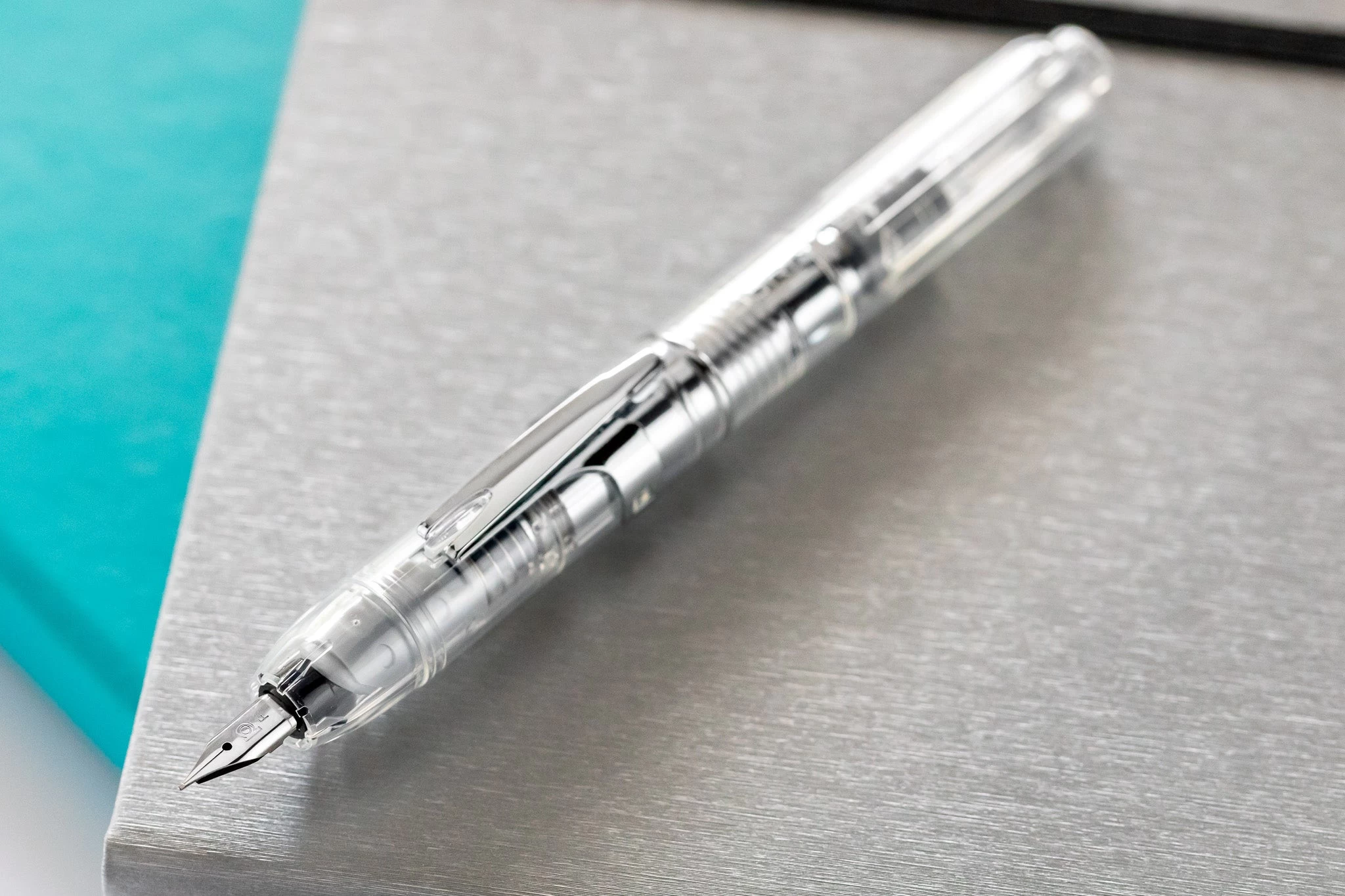 Platinum Curidas Fountain Pen - Prism Crystal 8 Platinum Curidas Fountain Pen - Prism Crystal - Image 6