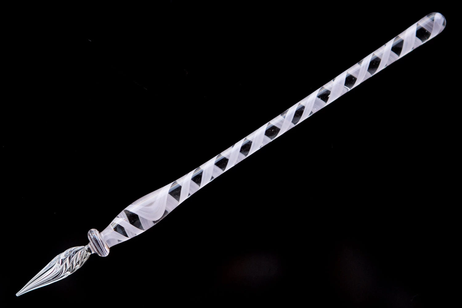 Rohrer & Klingner Glass Dip Pen - White 3 Rohrer & Klingner Glass Dip Pen - White