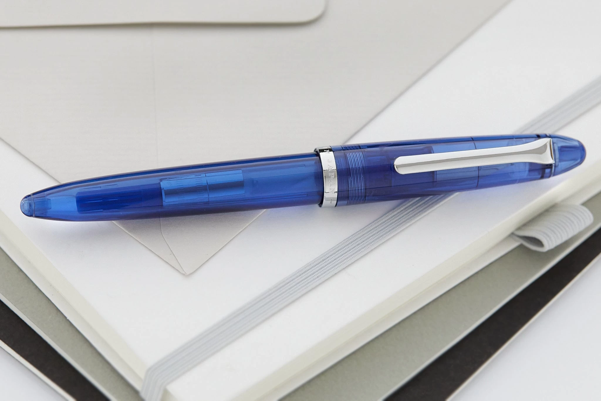 Sailor Compass 1911 Fountain Pen - Transparent Blue 9 Sailor Compass 1911 Fountain Pen - Transparent Blue - Image 7