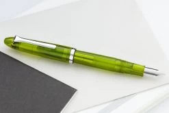 Sailor Compass 1911 Fountain Pen - Transparent Olive -Office Tools Sailor 1911 Compass OliveDemo 2