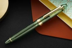 Sailor 1911S Pen Of The Year Fountain Pen - Golden Olive -Office Tools Sailor 1911 S PenOfTheYear2023 GoldenOlive 1