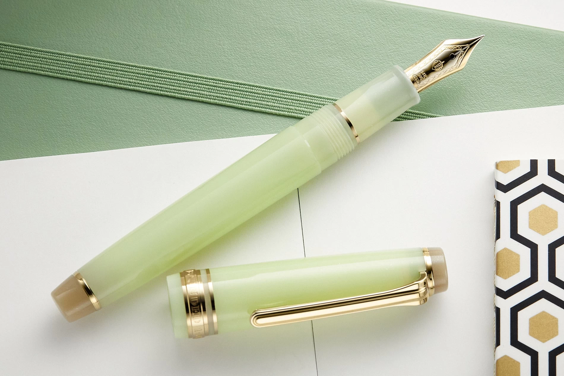 Sailor Pro Gear Slim Fountain Pen - Fuki 8 Sailor Pro Gear Slim Fountain Pen - Fuki - Image 6