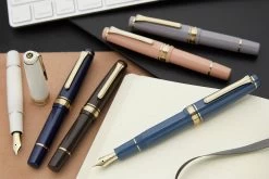 Sailor Pro Gear Slim Mini Fountain Pen - Beni White -Office Tools Sailor ProGear SlimMini PuffBrown AyurBlue AyurGray NightBlue BeniWhite ZynePink 2 4b9410be b727 4e7c b20b e4f5fc48522d