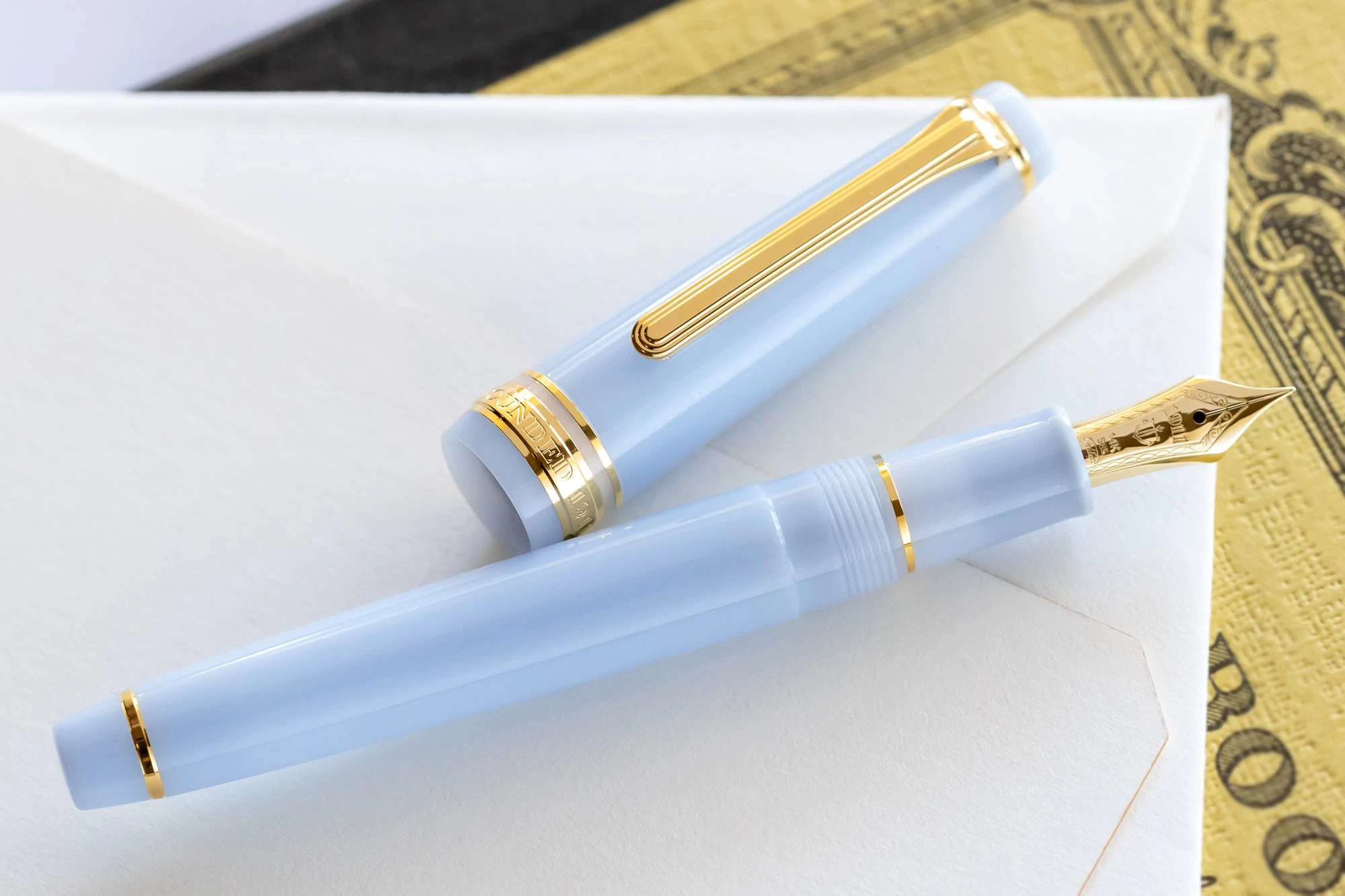 Sailor Pro Gear Slim Fountain Pen - Grateful Crane 5 Sailor Pro Gear Slim Fountain Pen - Grateful Crane - Image 3