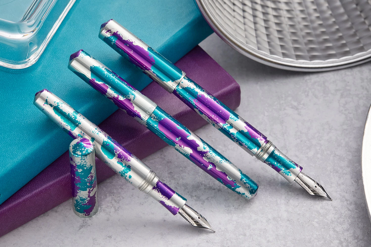 Schon DSGN Full Sized Fountain Pen - Aqua Jazz 7 Schon DSGN Full Sized Fountain Pen - Aqua Jazz - Image 5