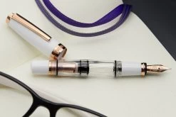 TWSBI Mini Fountain Pen - White RoseGold V2 -Office Tools TWSBI Mini WhiteRoseGold V2 3
