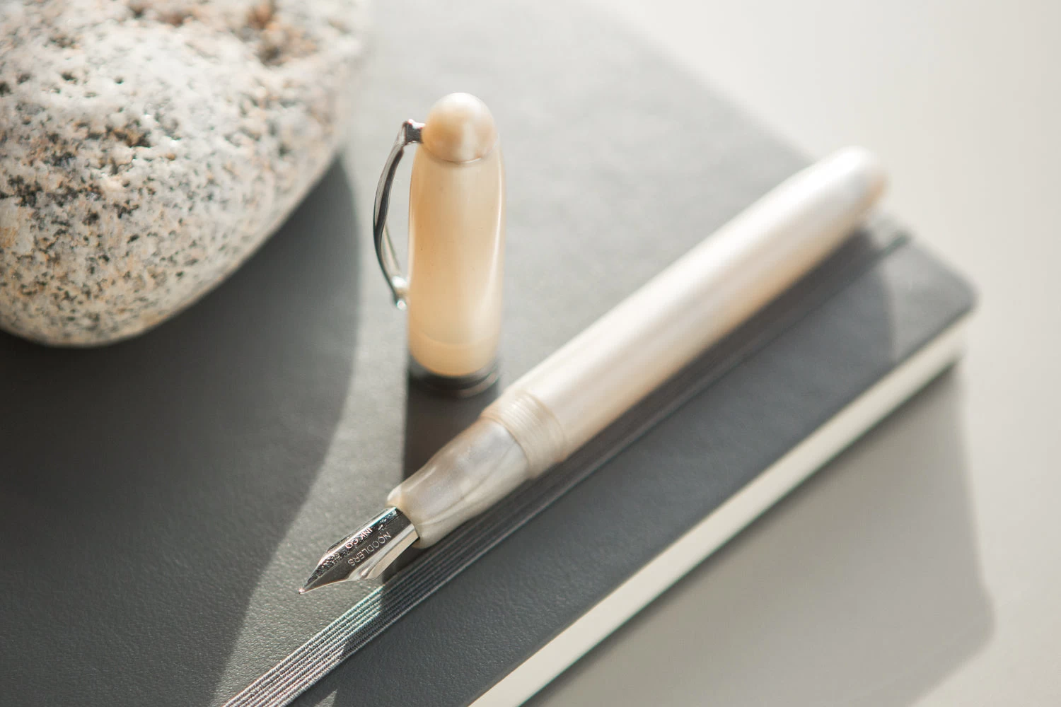 Noodler's Ahab Flex Fountain Pen - Ahab's Pearl 8 Noodler's Ahab Flex Fountain Pen - Ahab's Pearl - Image 6