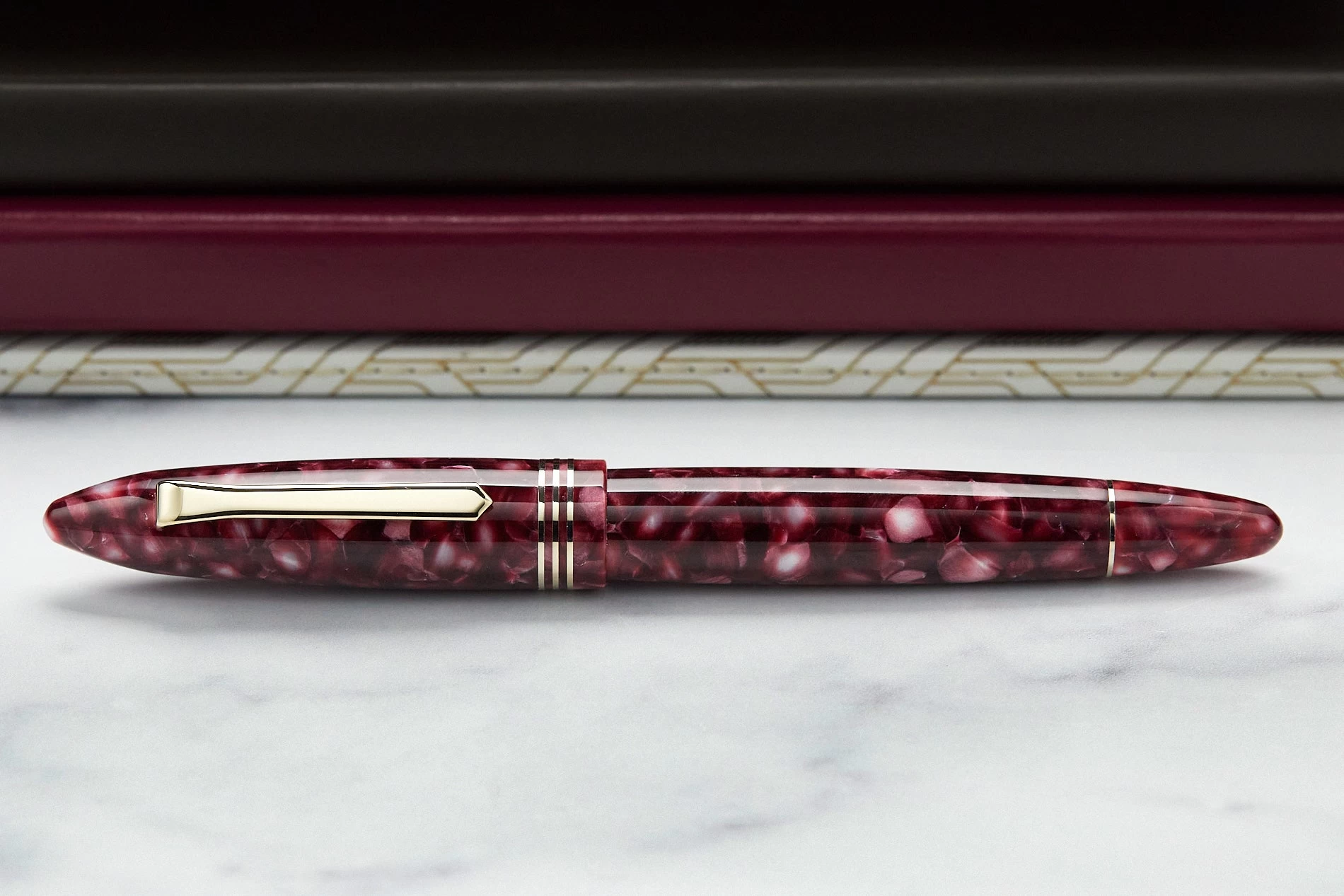 Tibaldi Bononia Fountain Pen - Pomegranate (Limited Edition) 4 Tibaldi Bononia Fountain Pen - Pomegranate (Limited Edition) - Image 2