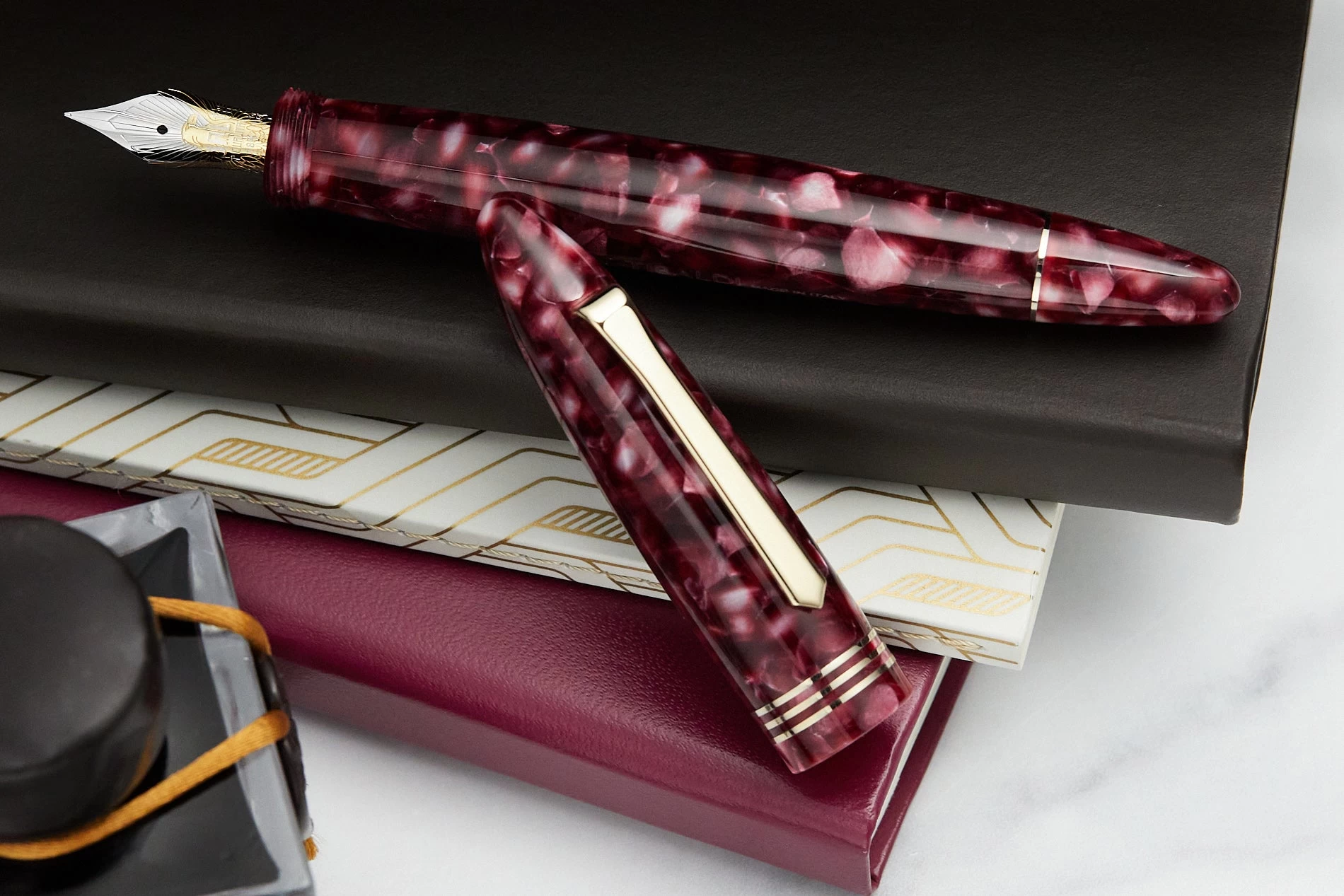 Tibaldi Bononia Fountain Pen - Pomegranate (Limited Edition) 8 Tibaldi Bononia Fountain Pen - Pomegranate (Limited Edition) - Image 6