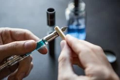 Visconti Traveling Inkwell -Office Tools Visconti TravelingInkPot New 13